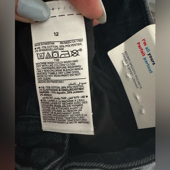 Old Navy high rise rockstar jeans - Picture 5 of 5